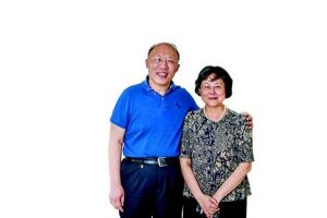 Zhang Haiou e sua moglie professoressa Wang Guilan